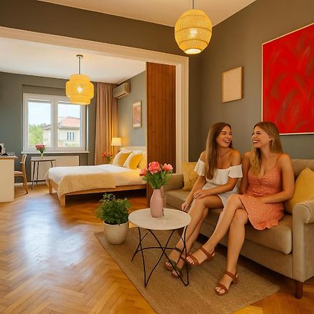 Woodie Studio With Premium Comfort By Piata Unirii Βουκουρέστι Εξωτερικό φωτογραφία