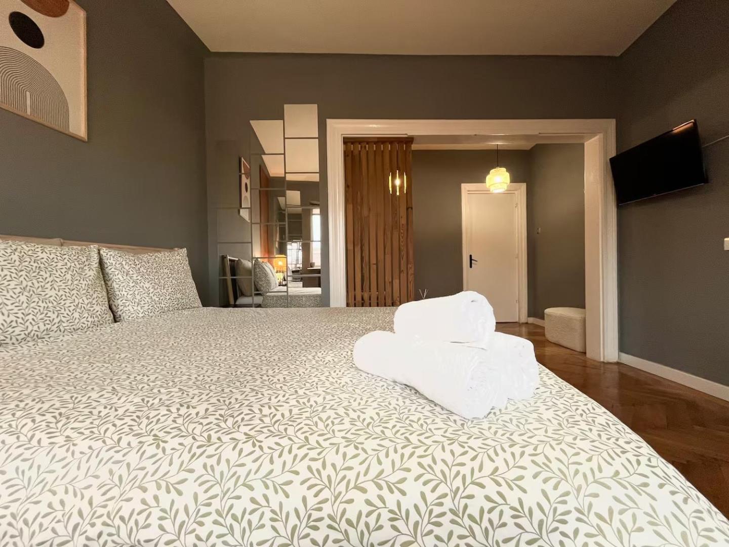Woodie Studio With Premium Comfort By Piata Unirii Βουκουρέστι Εξωτερικό φωτογραφία