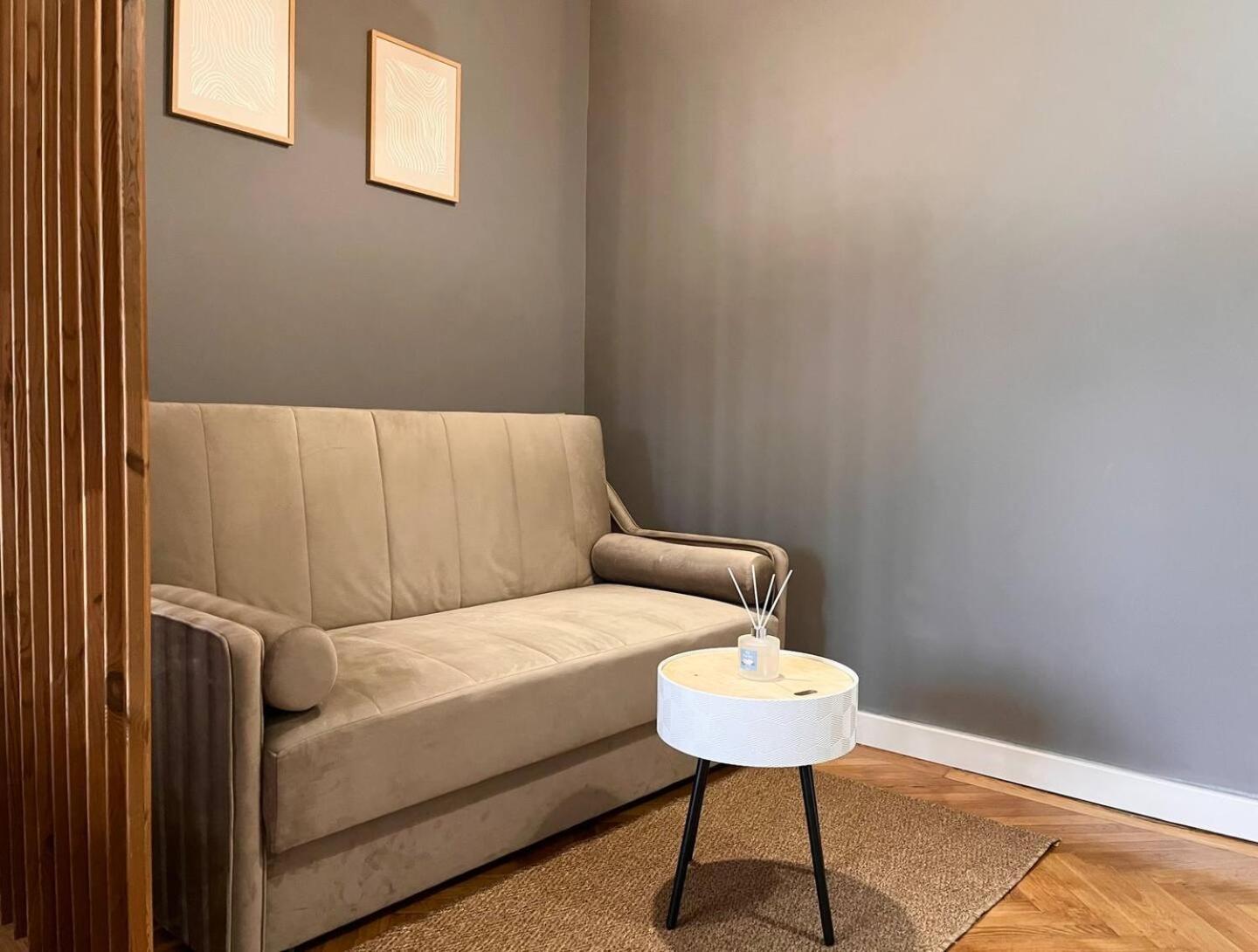 Woodie Studio With Premium Comfort By Piata Unirii Βουκουρέστι Εξωτερικό φωτογραφία